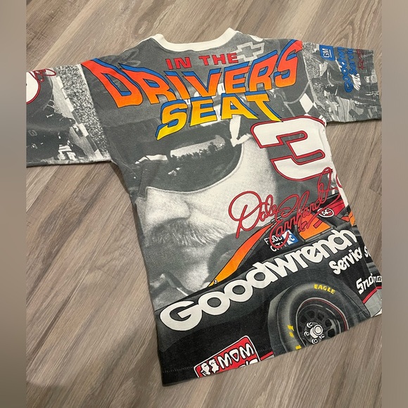 VINTAGE NASCAR ALL OVER PRINT DALE EARNHARDT 1996 TEE SHIRT MEDIUM MADE IN USA - Picture 2 of 9